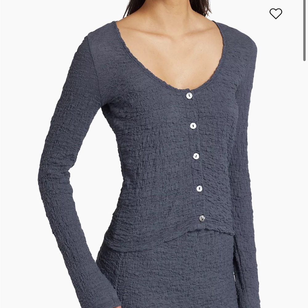 NWT Vince Size Small Smocked button front top